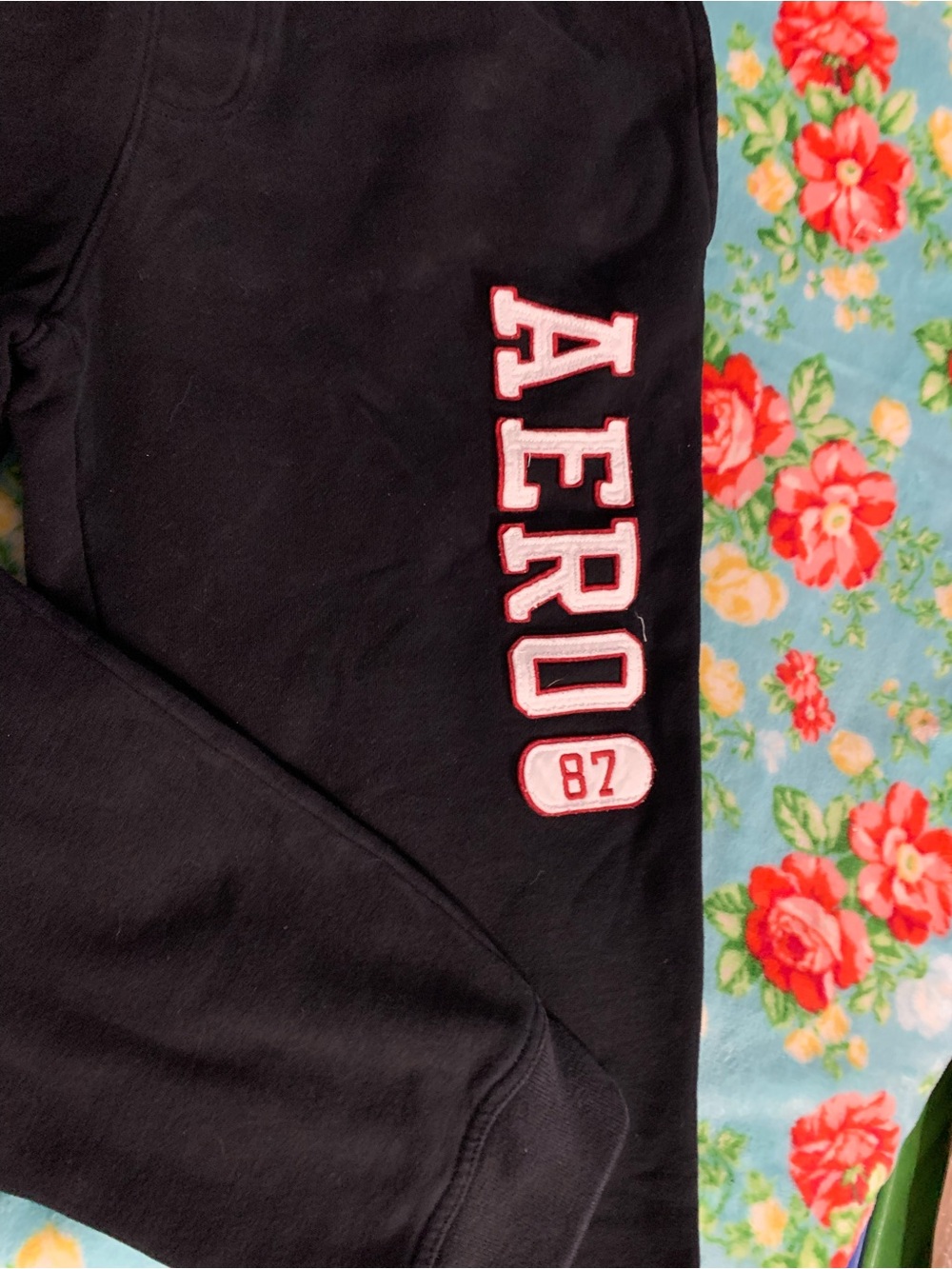 Aeropostale Black AERO Logo Sweatpants Joggers Lounge Pants - Picture 2 of 8